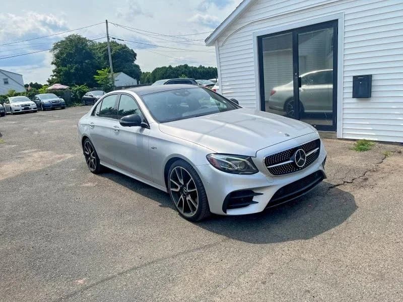MERCEDES-BENZ E Amg 53 4matic — фото 4