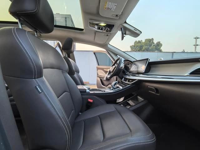 Geely Jiaji 1.8TD DCT Luxury Edition