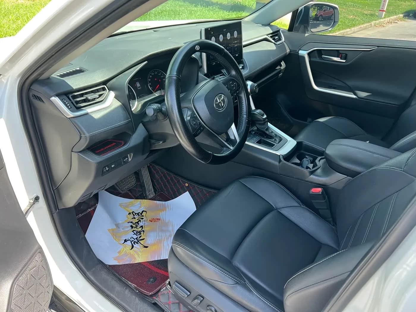 Toyota 2.0L CVT Front-Wheel Drive Luxury Edition — фото 5