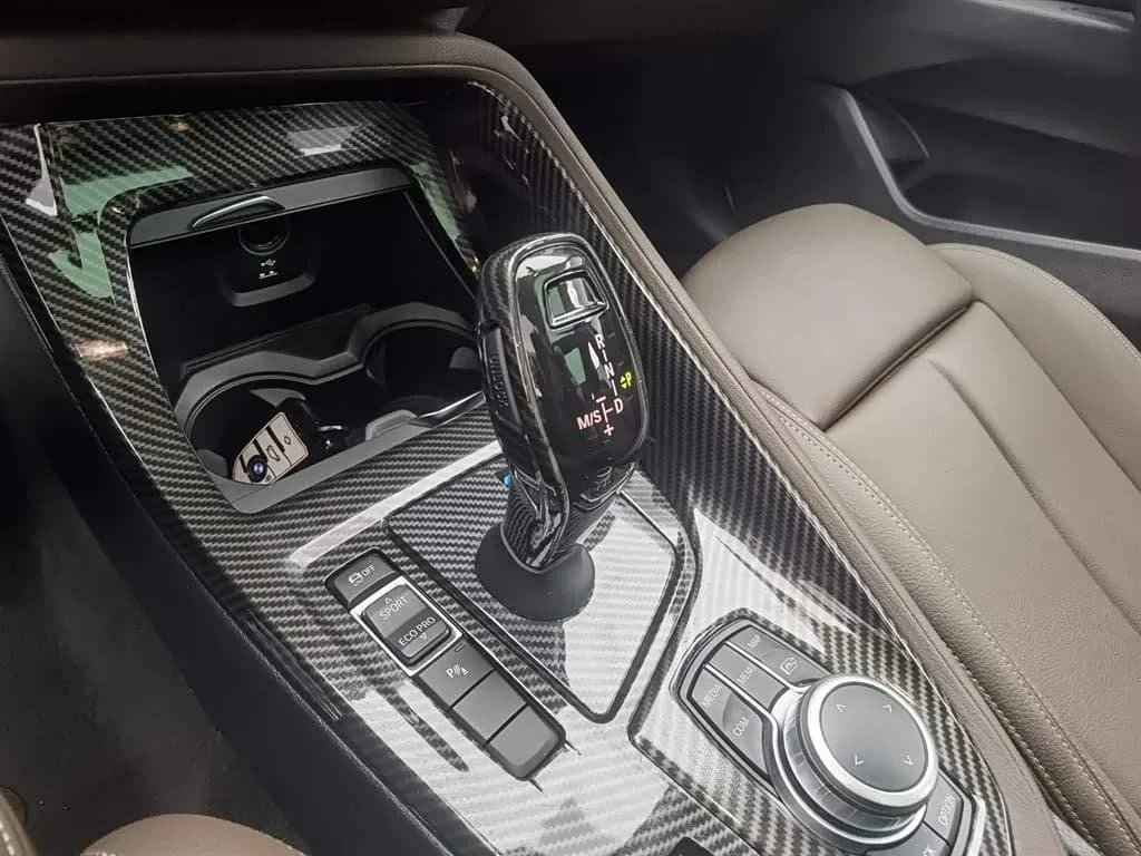 BMW X1 Sdrive25li Leading