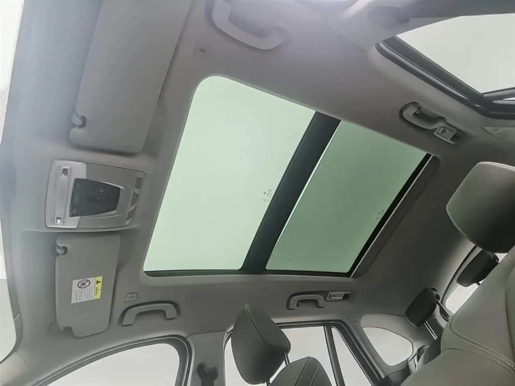 BMW X1 Sdrive25li Leading