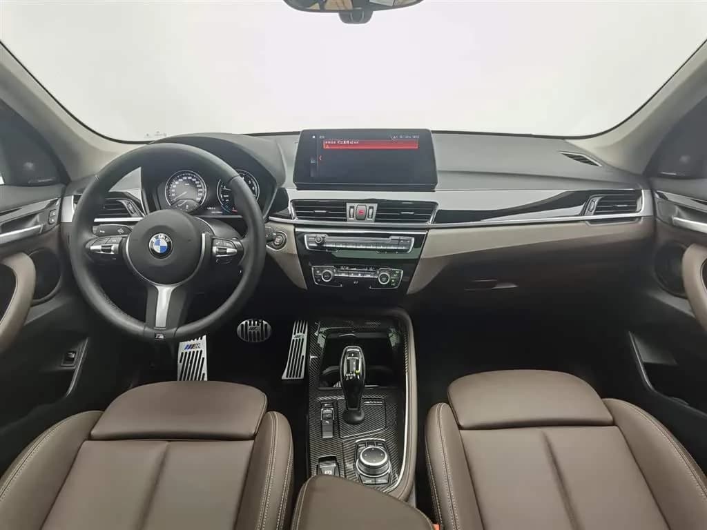 BMW X1 Sdrive25li Leading