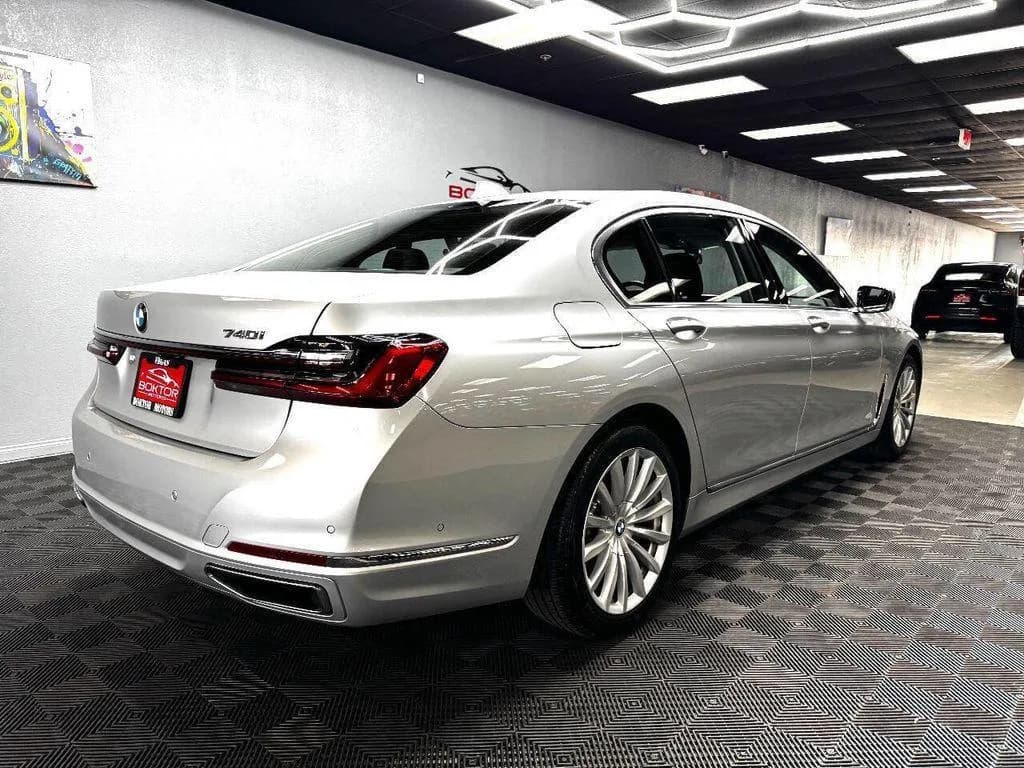BMW 7 Series i