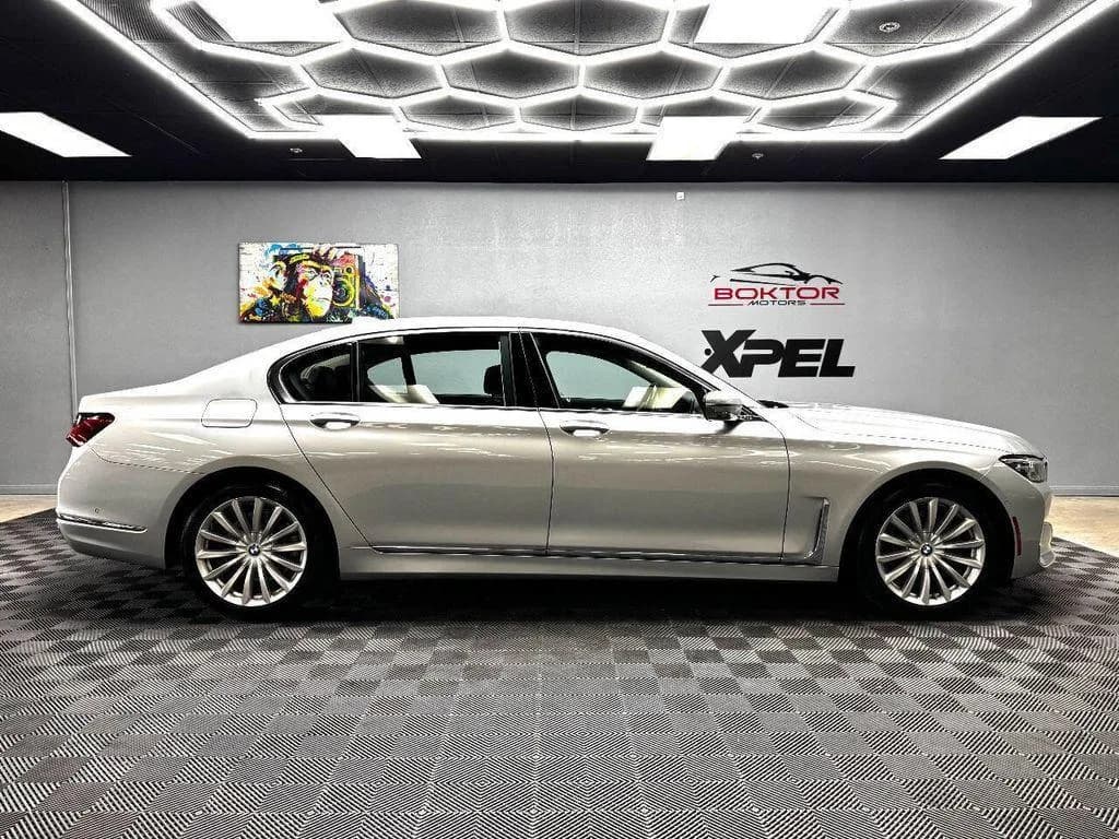 BMW 7 Series i