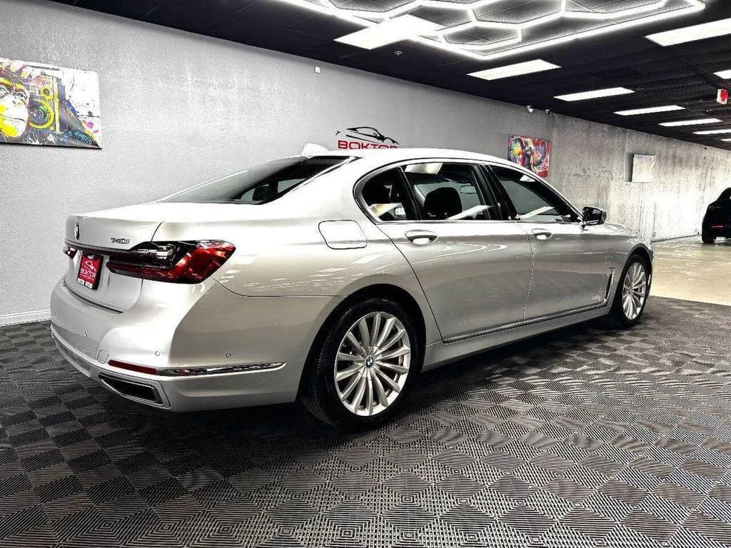 BMW 7 Series i