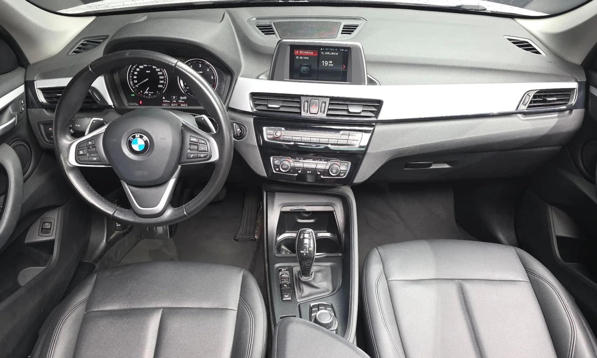 BMW X1 xDrive 18d  — фото 5