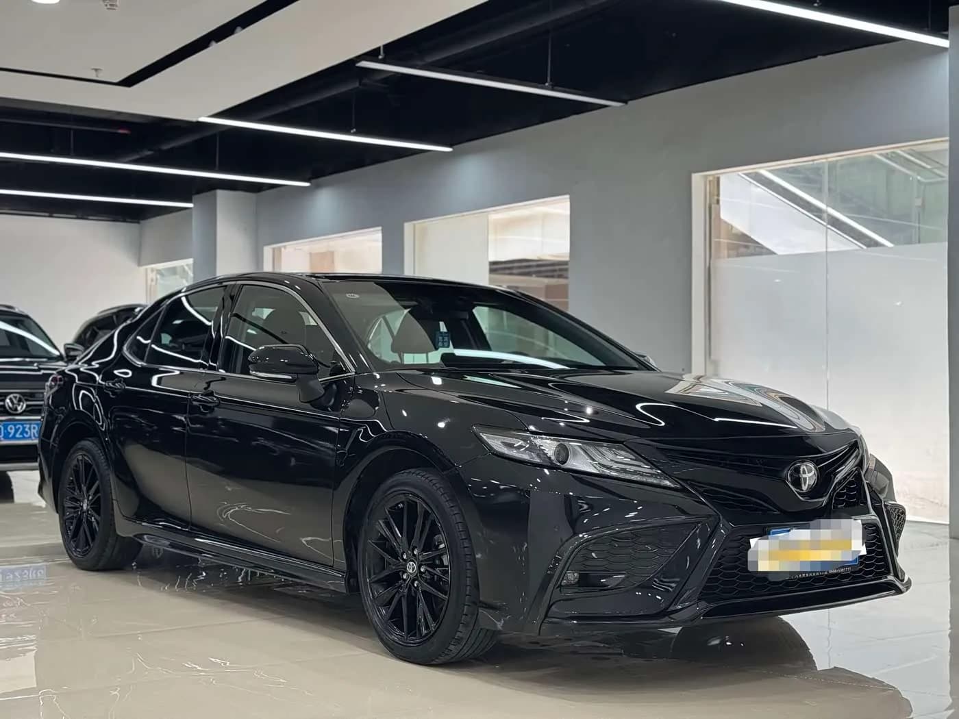 Toyota 2.5G Luxury Edition — фото 4