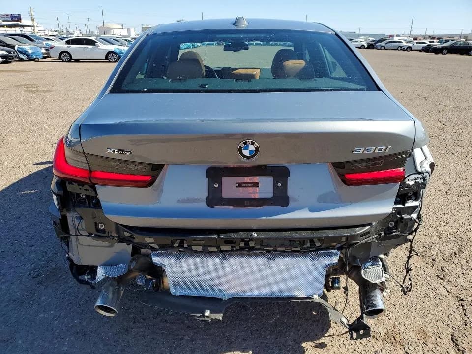 BMW 330XI