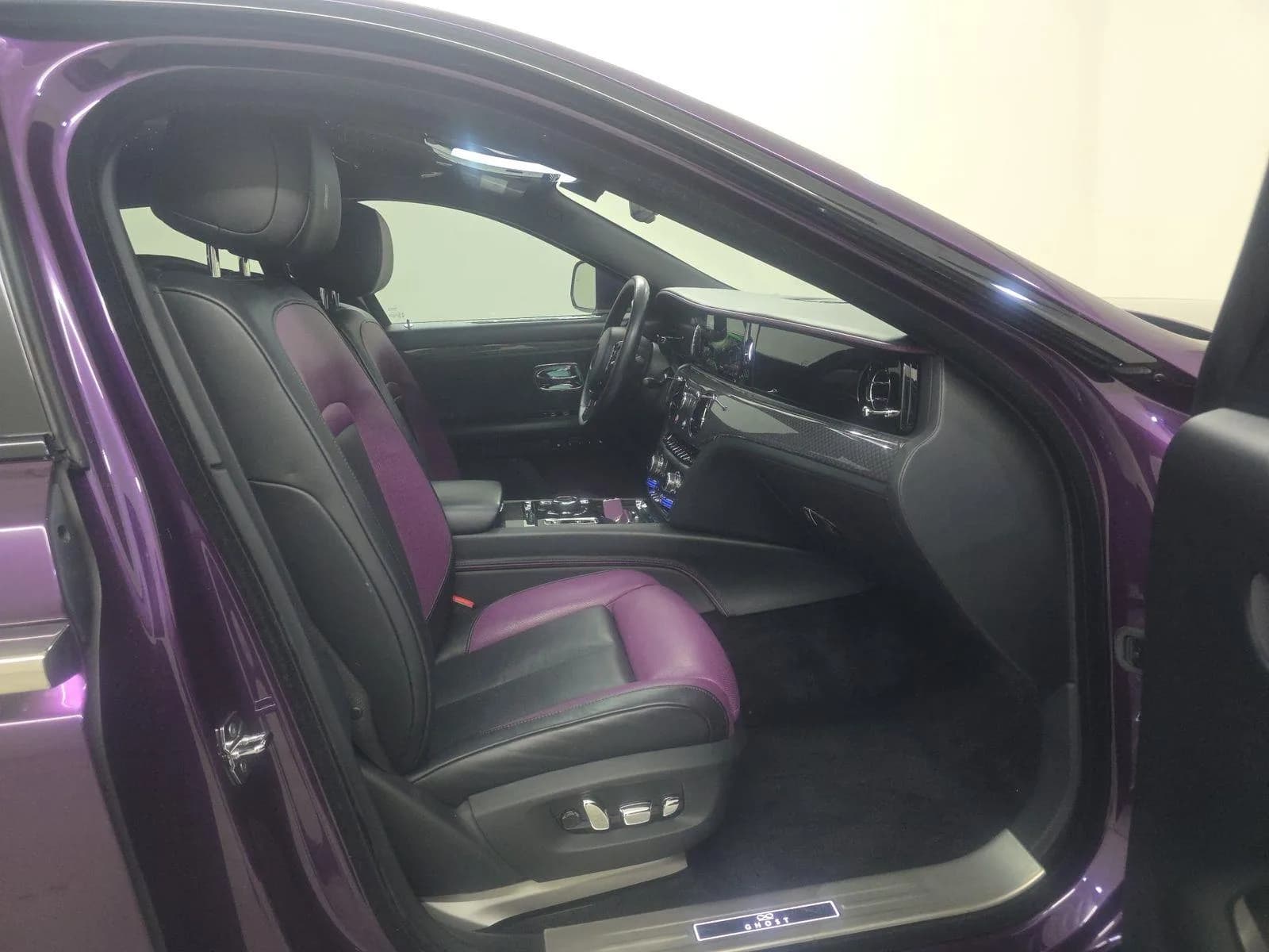Rolls-Royce Ghost Black Badge