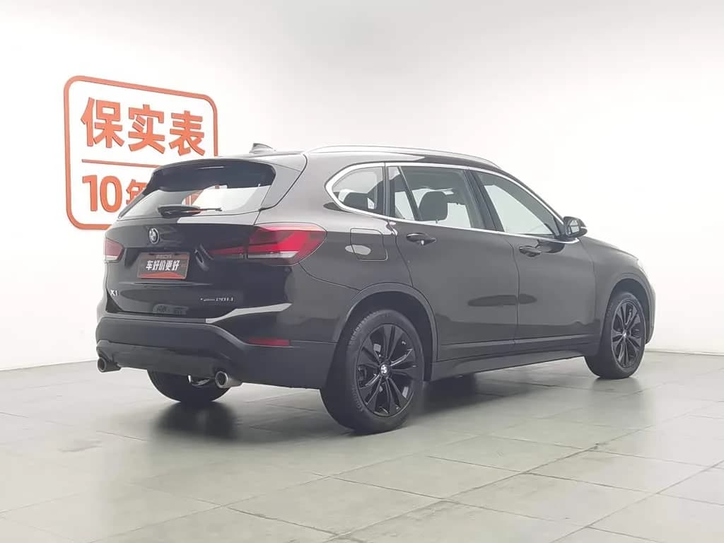 BMW X1 Sdrive20li Fashion — фото 3