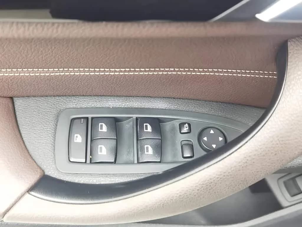 BMW X1 Sdrive20li Fashion