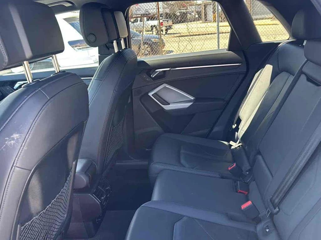 Audi Q3 Premium 45 TFSI S line quattro Tiptronic