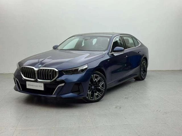 BMW i5 eDrive35L — фото 1
