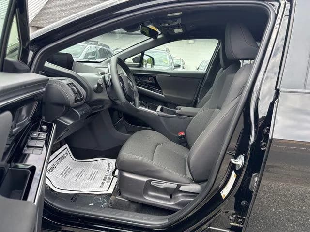 Subaru Solterra Premium