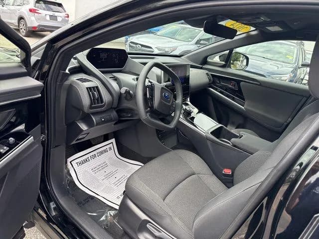 Subaru Solterra Premium