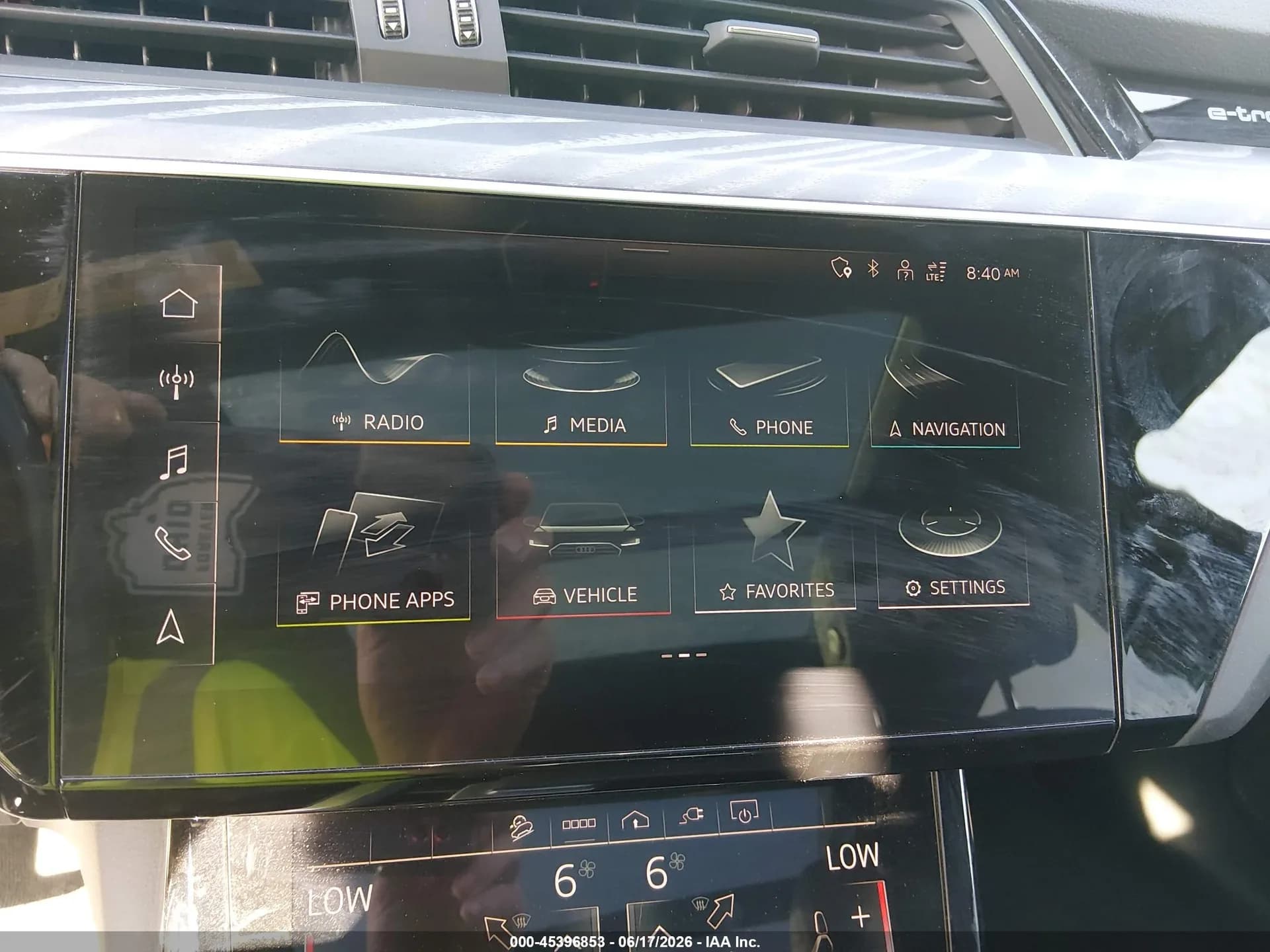 AUDI E-TRON Premium Plus Quattro