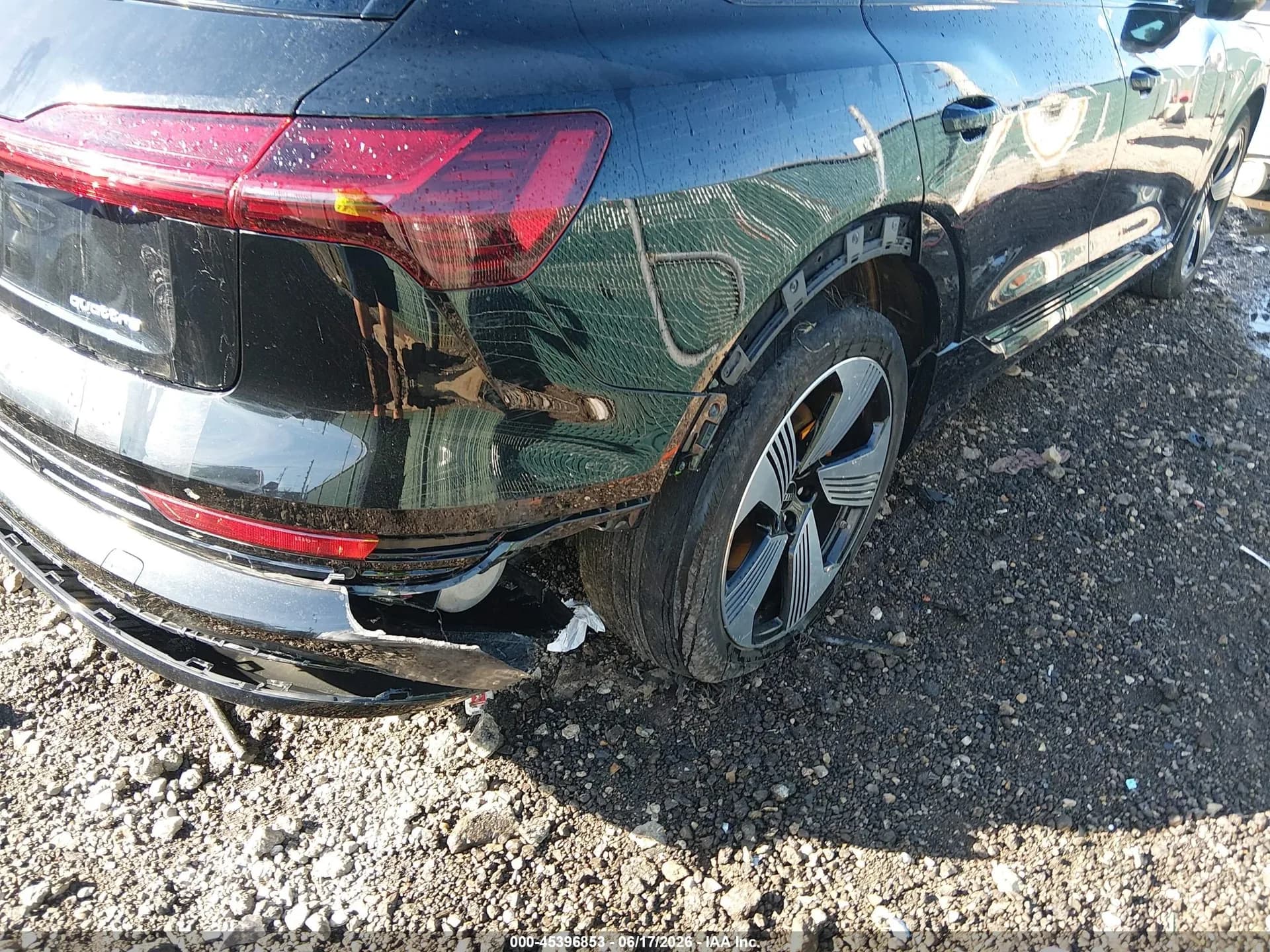 AUDI E-TRON Premium Plus Quattro