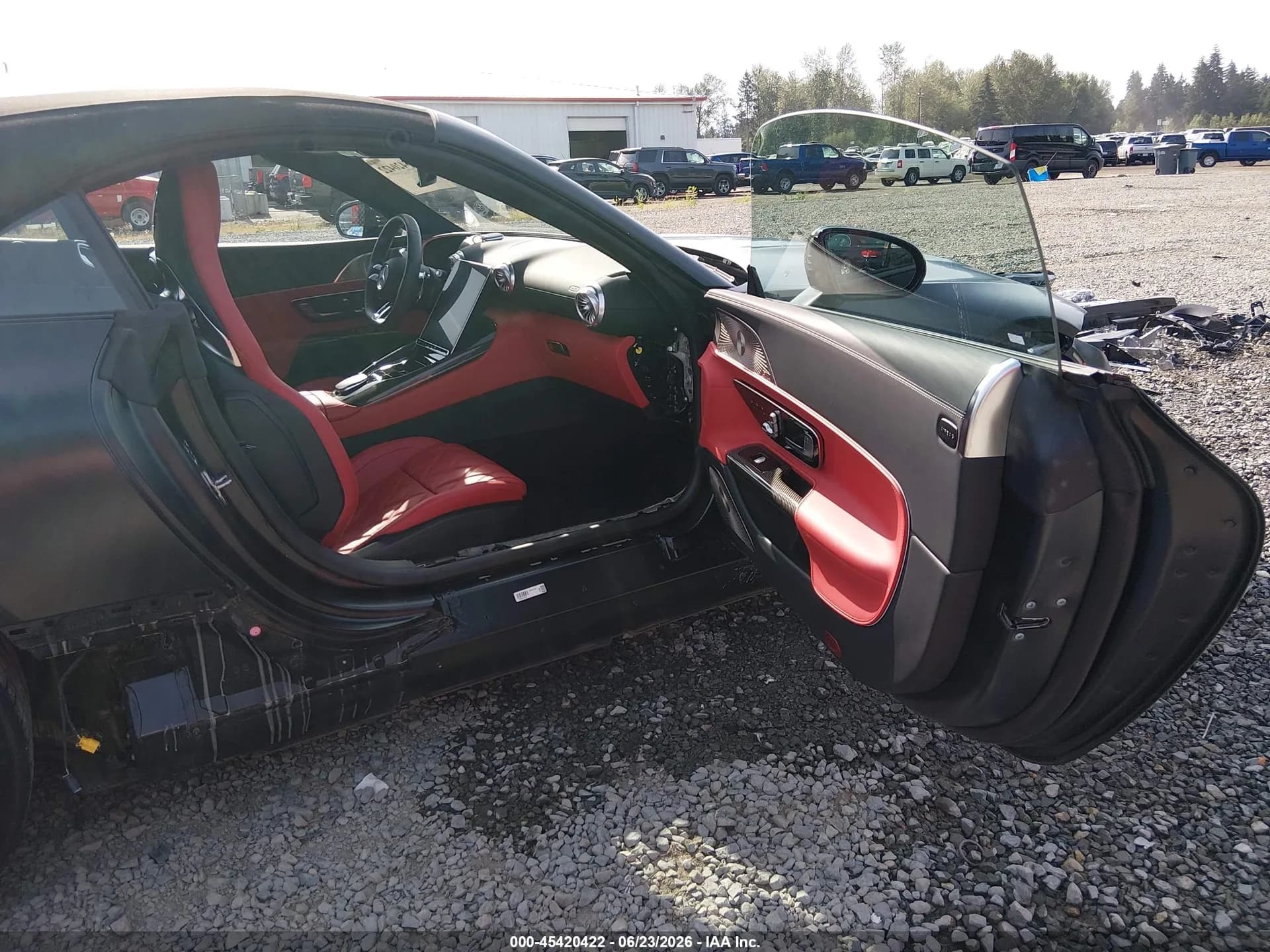 Mercedes-Benz SL 63 AMG S E PERFOR
