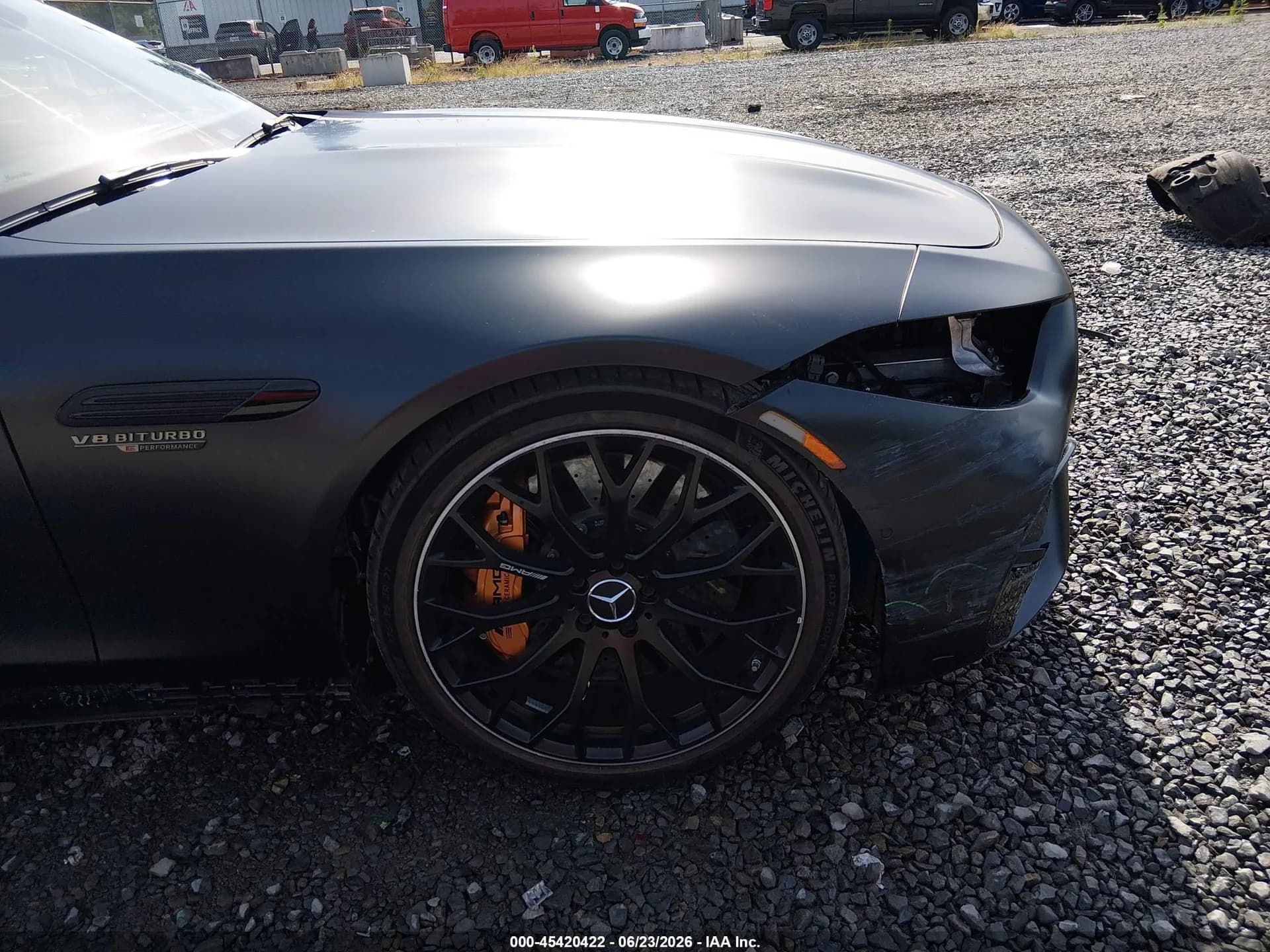 Mercedes-Benz SL 63 AMG S E PERFOR