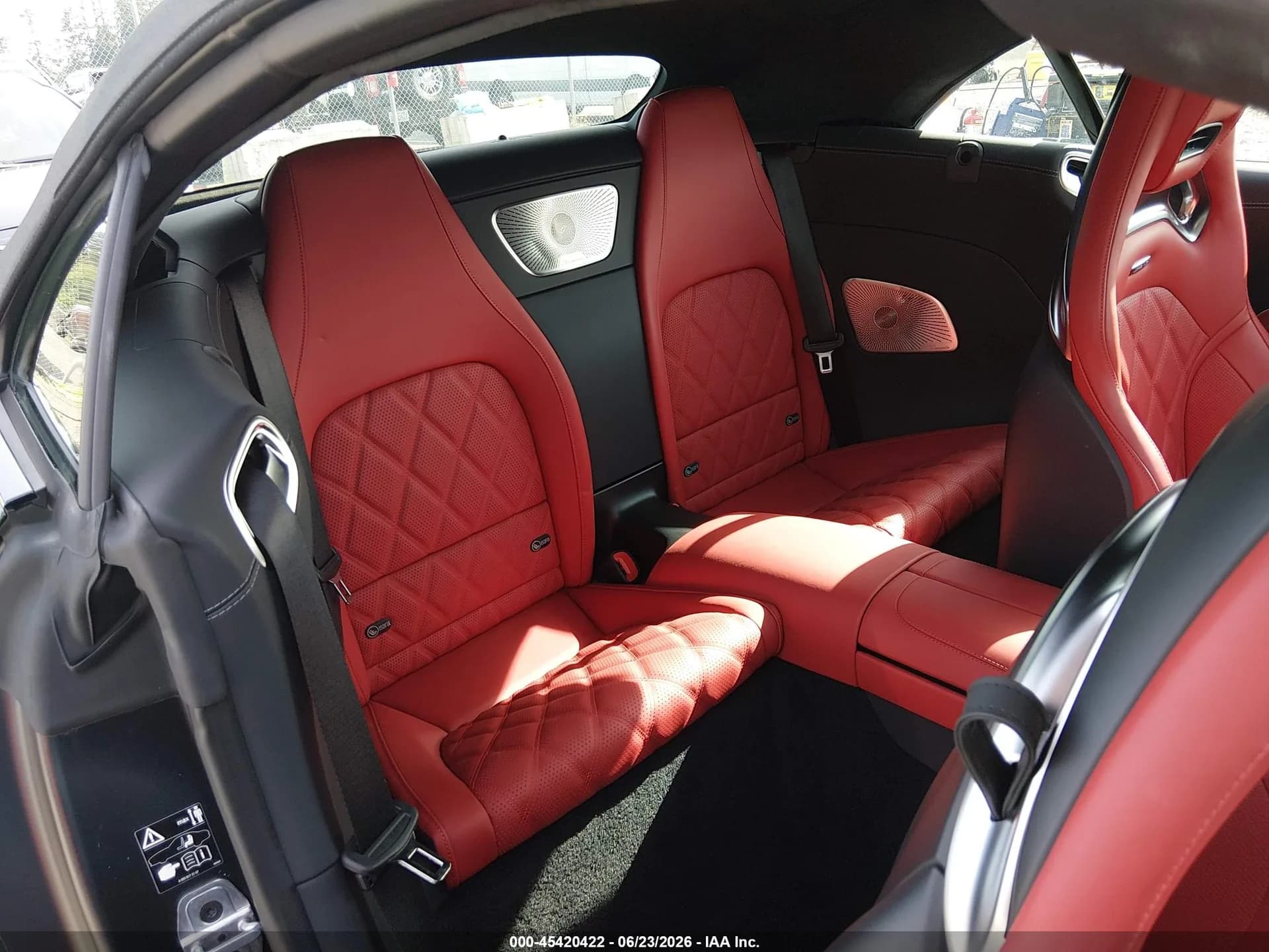 Mercedes-Benz SL 63 AMG S E PERFOR