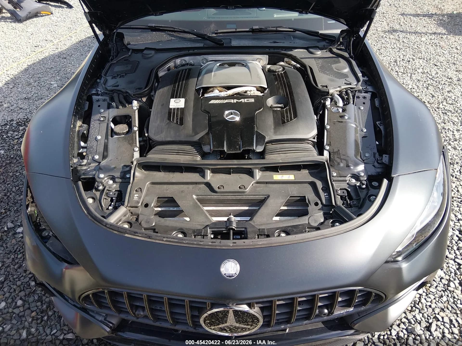Mercedes-Benz SL 63 AMG S E PERFOR