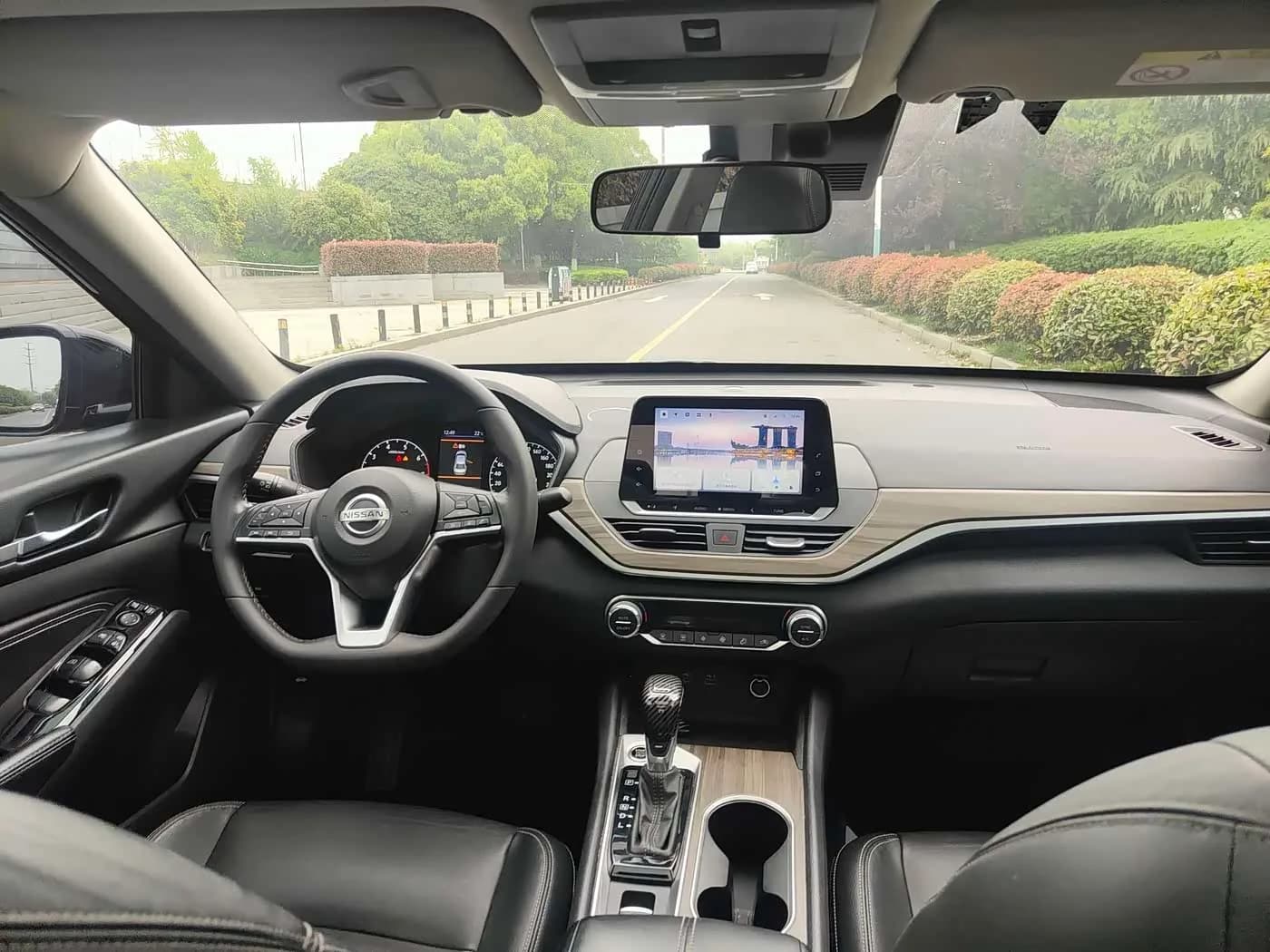 Nissan 2.0L XL Comfort Edition