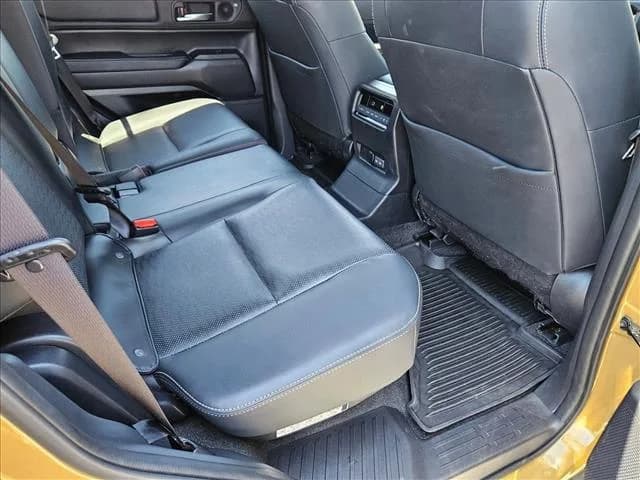 Toyota Land Cruiser base