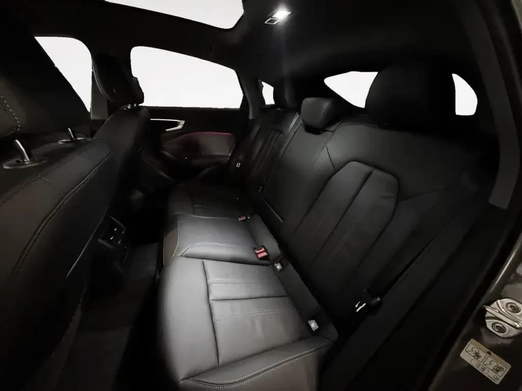 Audi A5 Premium TFSI quattro S tronic