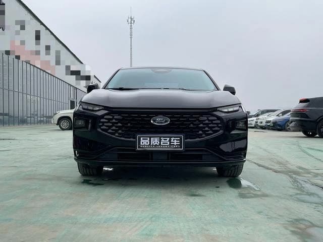 Ford Mondeo EcoBoost 245 Luxury — фото 2