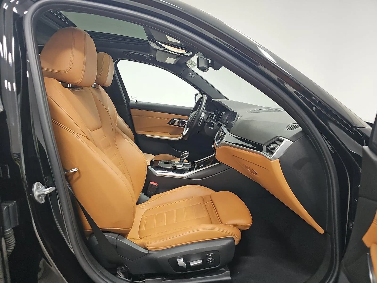BMW 3 Series 330i xDrive