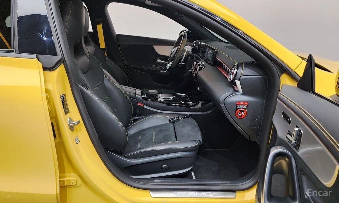Mercedes-Benz CLA-C118 AMG CLA 45 S 4MATIC+
