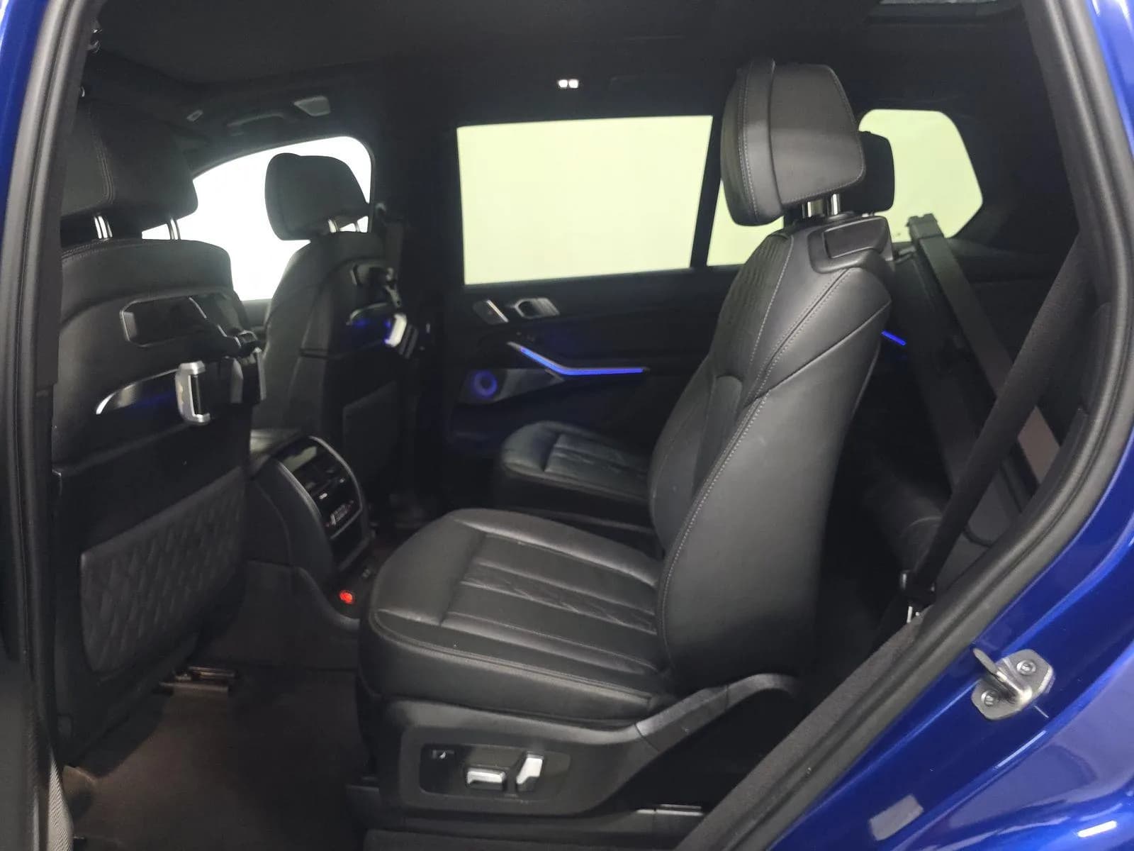 BMW X7 M60i