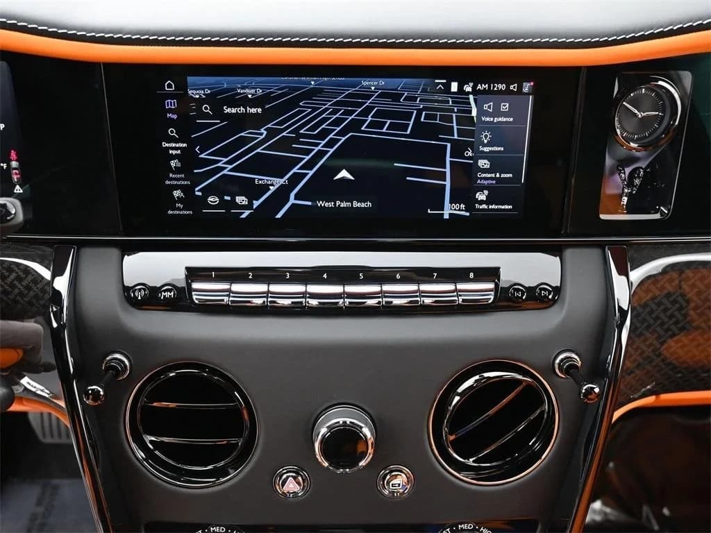 Rolls-Royce Cullinan BADGE