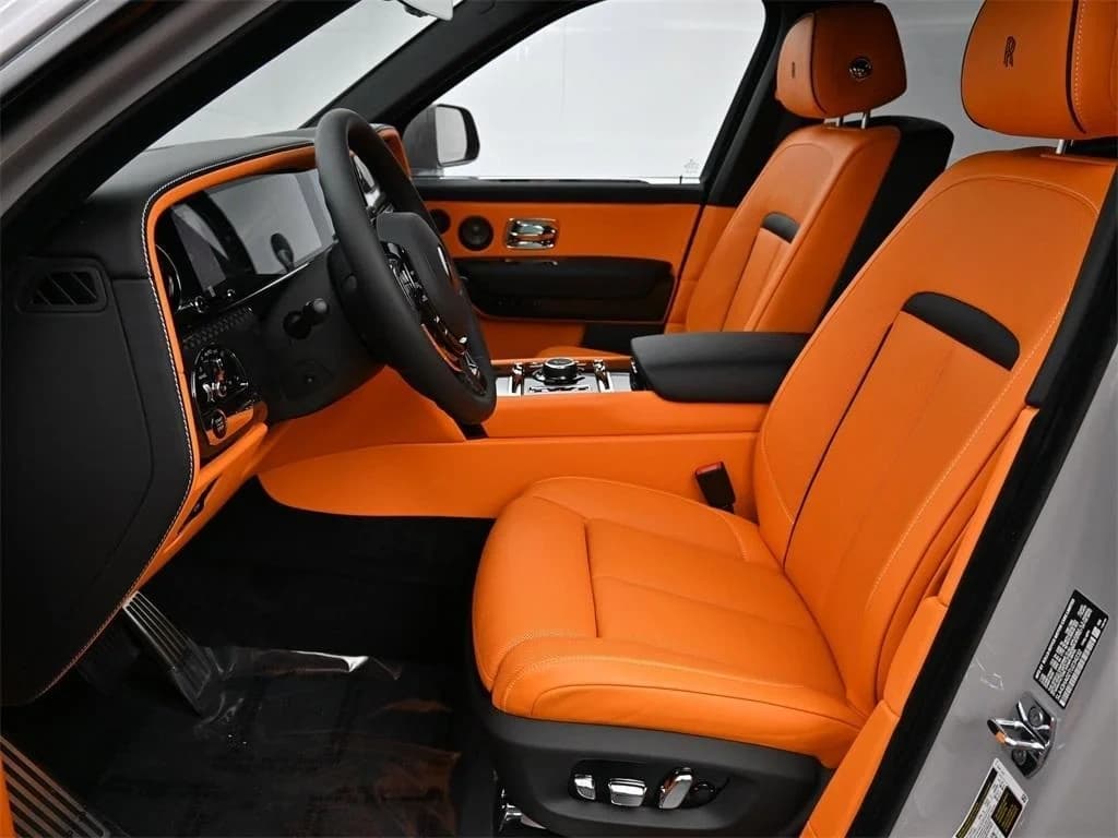 Rolls-Royce Cullinan BADGE