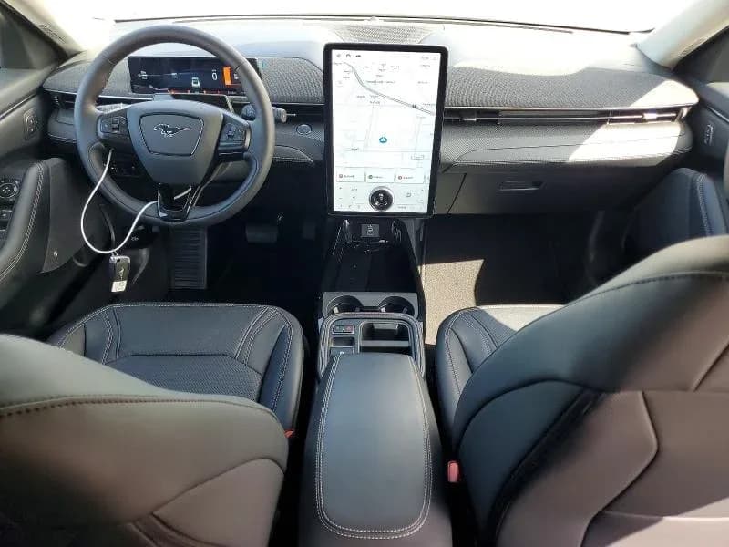 FORD MUSTANG MACH-E Premium