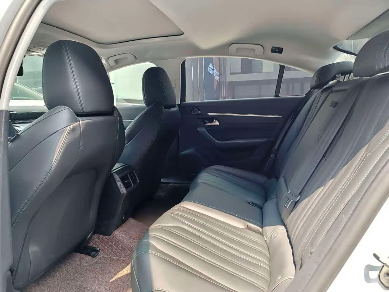 Peugeot 508 508L 400THP Premium Control Edition