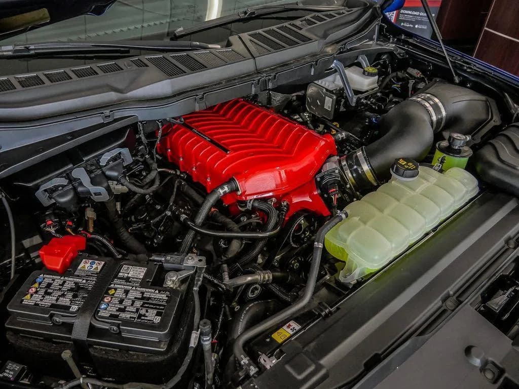 Ford F-150 XL Hennessey Venom 800