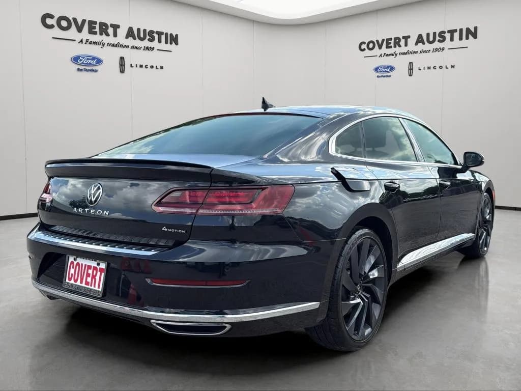 Volkswagen Arteon 2.0T SEL R-Line