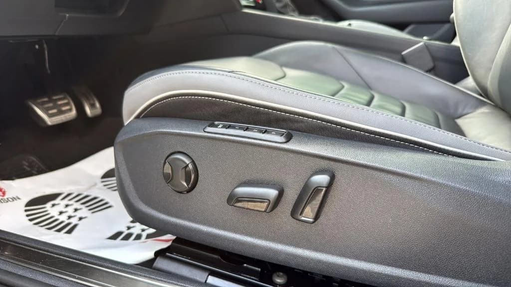 Volkswagen Arteon 2.0T SEL R-Line