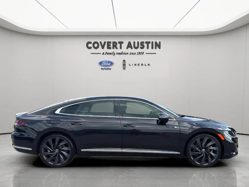 Volkswagen Arteon 2.0T SEL R-Line
