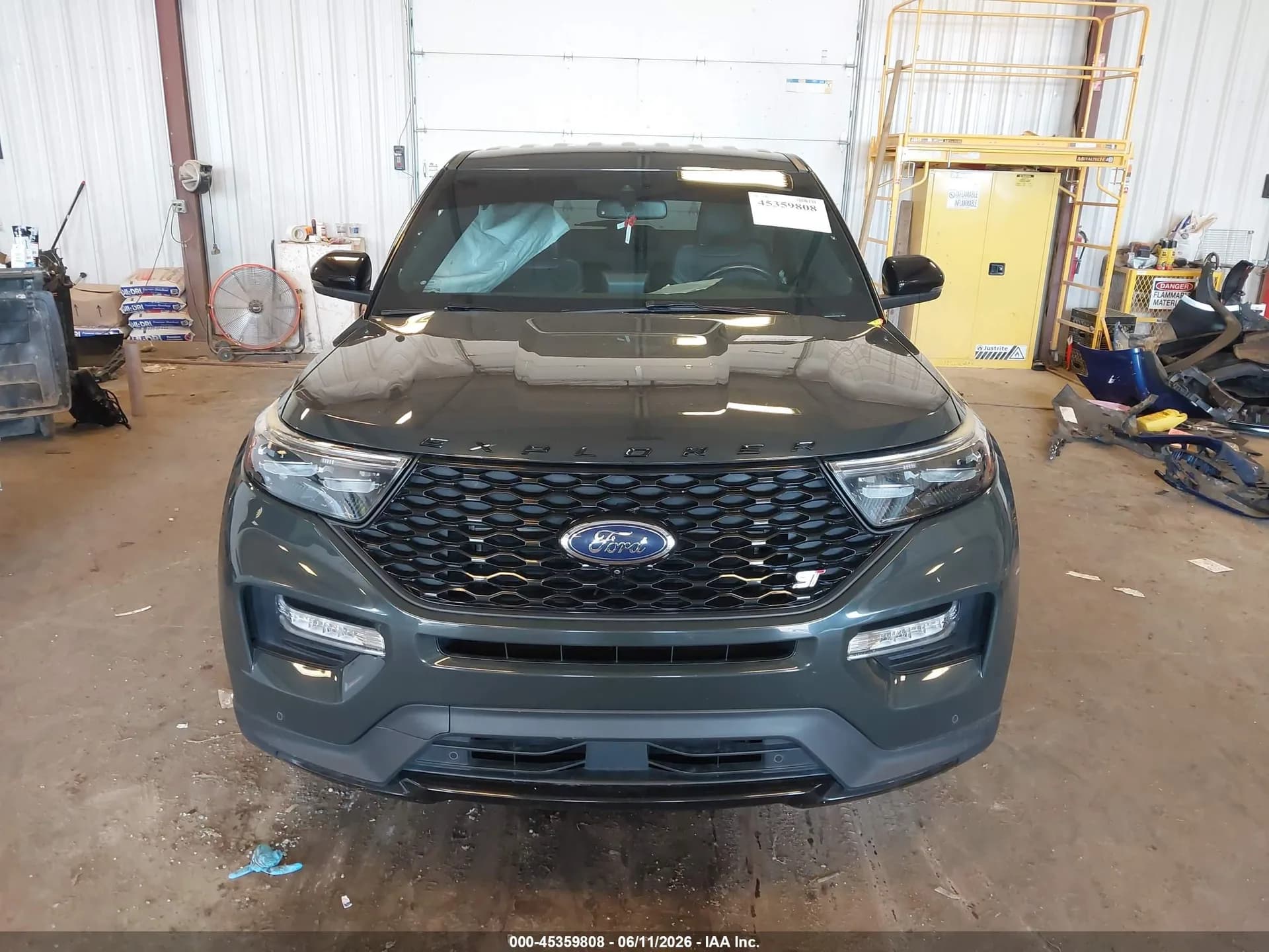FORD EXPLORER St
