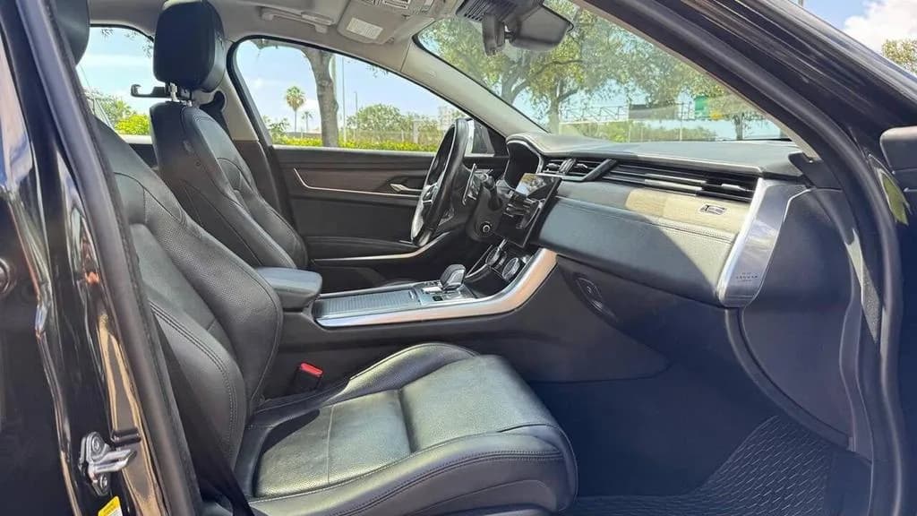 Jaguar Xf SE p250 automatic