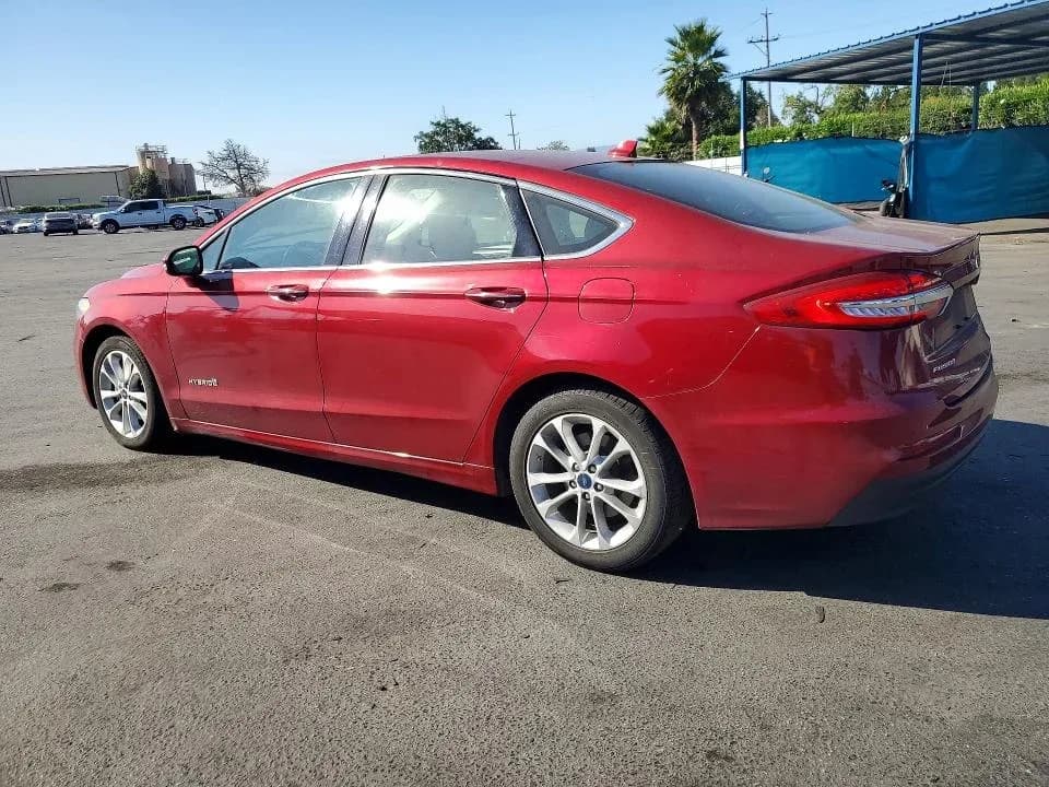 FORD FUSION Sel — фото 2