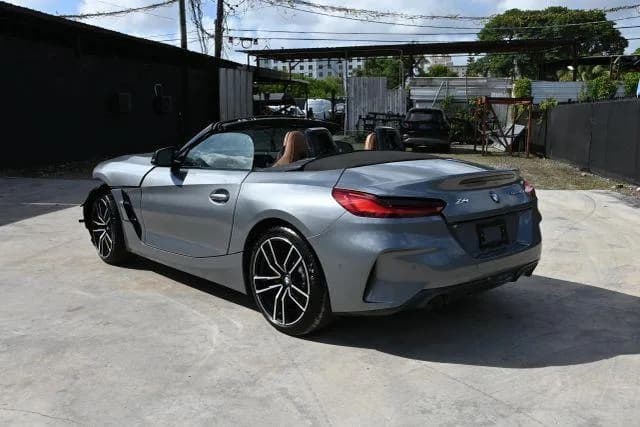 BMW Z4 — фото 3