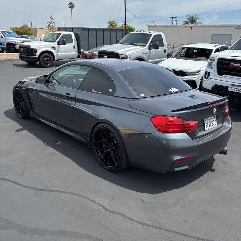 BMW M4 Base — фото 2