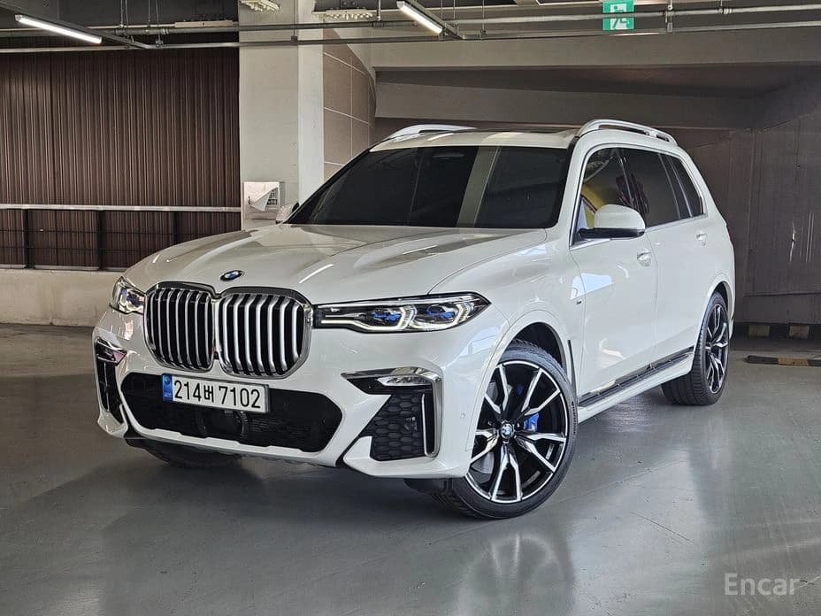 BMW X7 (G07) xDrive 40i M — фото 1