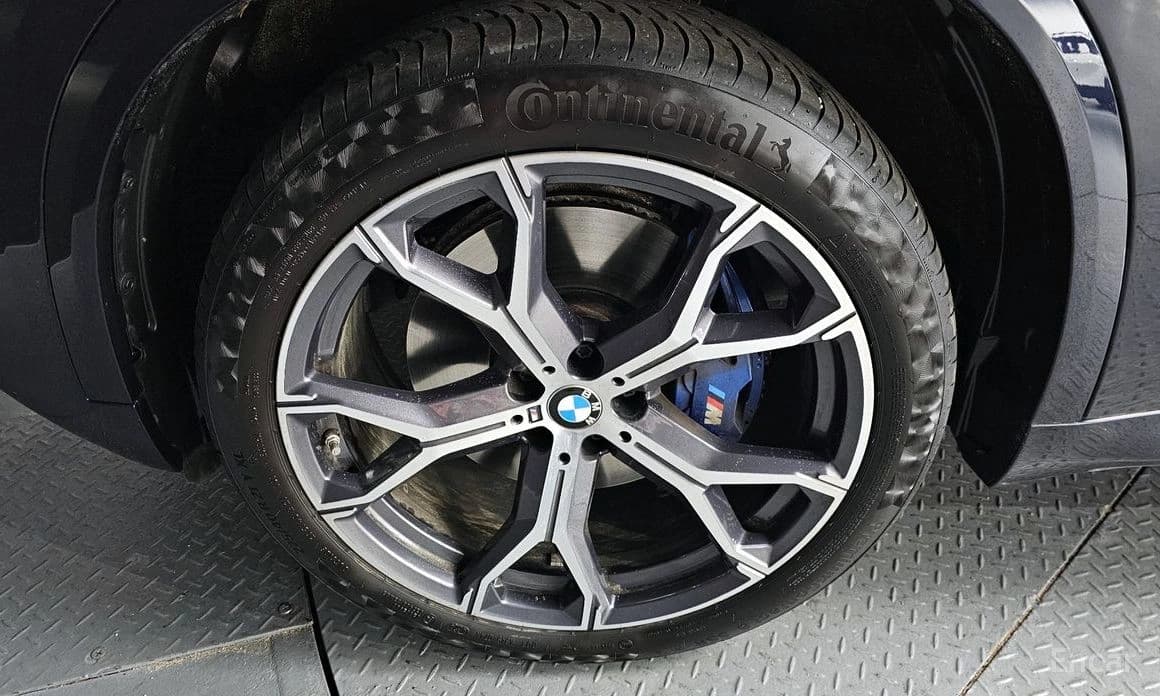 BMW X5 (G05) xDrive 40i M — фото 3