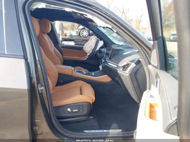 BMW X5 PHEV XDRIVE50E — фото 4